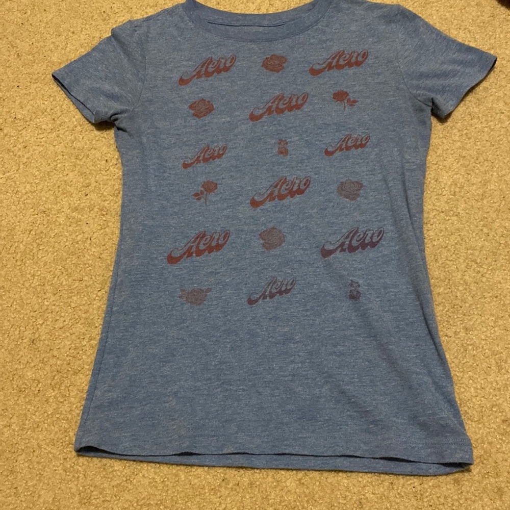 aeropostale classic tee - womens small